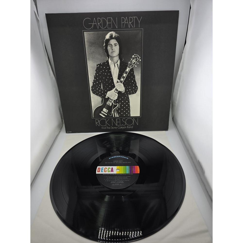 ROCK  LP- RICK NELSON and the STONE CANYON BAND - GARDEN PARTY -1972 DECCA 75391